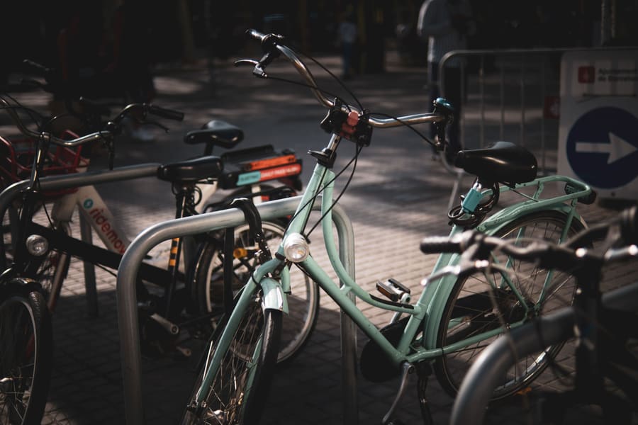 Candado inteligente iLockit en una bicicleta